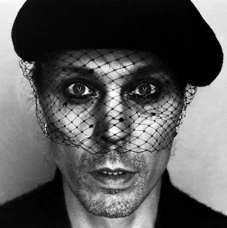 Ville Valo album, black and white